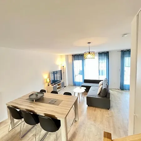 Amsterdam - Bel Appartement Bezannes Exterior photo